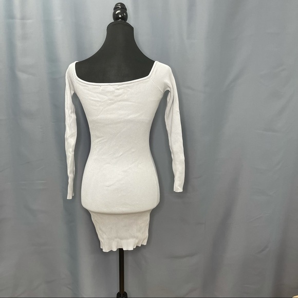 Urban Planet- Grey body on ribbed knit dress - Picture 4 of 5